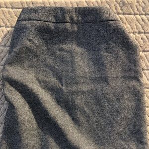 Ann Taylor skirt never worn !!